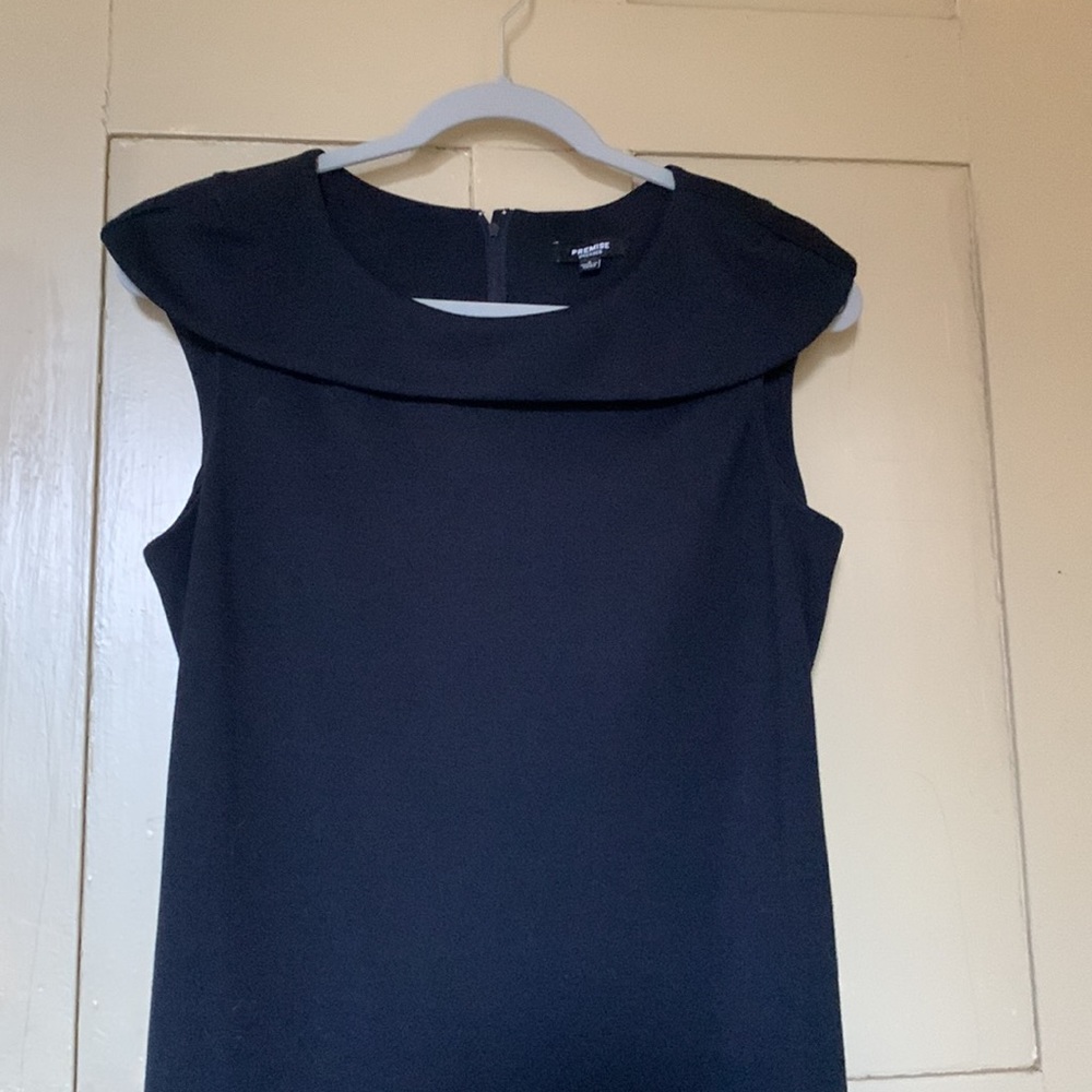 Little Black Sleeveless Dress size 8 women